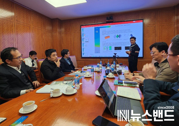 대전 기술벤처기업이 조달청에서 시행하는 혁신제품 해외실증화 사업에 선정되어 몽골에 진출한다. (사진=몽골 프리젠테이션 모습)